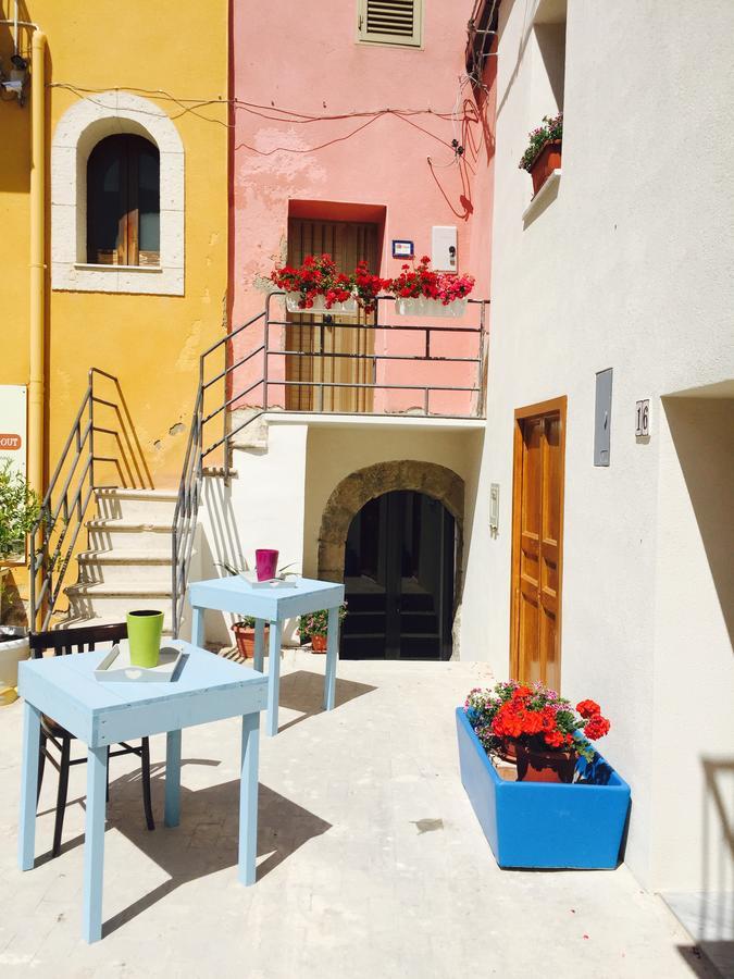 Le Soste Di Finzia Bed & Breakfast Licata Exterior photo